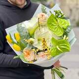 Photo of Exquisite bouquet with anthuriums «Lime Curd»