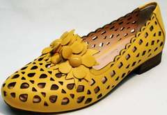 Женские закрытые босоножки туфли кожаные женские с перфорацией Phany 103-28 Yellow.
