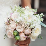 Photo of Wedding soft-laced bouquet