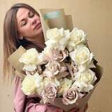 Photo of Bouquet of 21 roses «You are my star!»