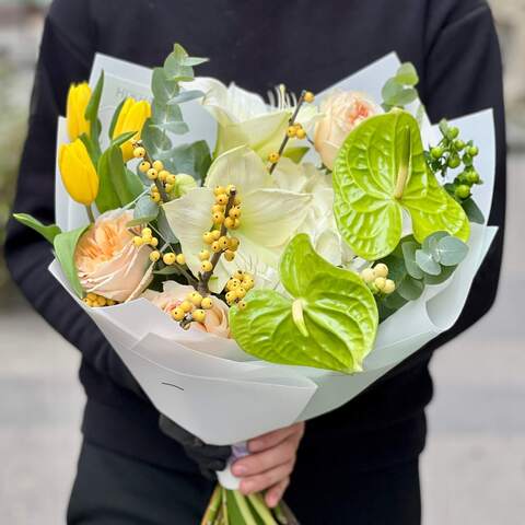 Photo of Exquisite bouquet with anthuriums «Lime Curd»