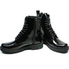 Высокие ботинки на шнуровке женские зимние Ari Andano 740 All Black.