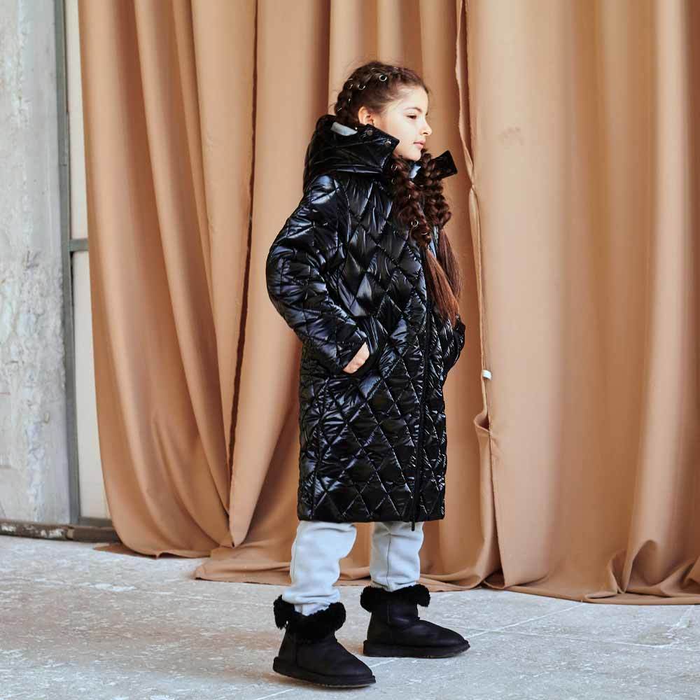 Дитяче, підліткове зимове стьобане пальто в чорному кольорі для дівчинки