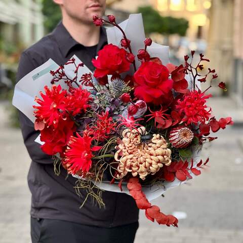 Bouquet «Sleepy Hollow», Flowers: Chrysanthemum, Pion-shaped rose, Gerbera, Eryngium, Brunia, Nerine, Banksia, Eucalyptus, Hydrangea, Anigosanthus