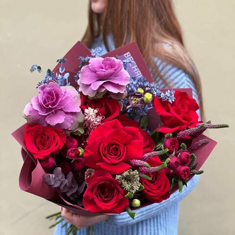 Bouquet «Raspberry Velor», Flowers: Rose, Brassica, Eustoma, Bush Rose, Grevillea, Bupleurum