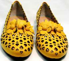 Желтые женские туфли с перфорацией Phany 103-28 Yellow.