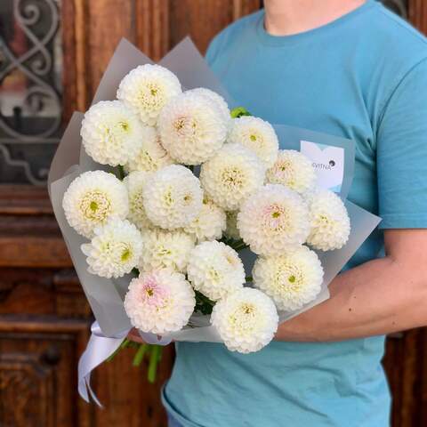 21 white dahlias in a bouquet «Lacy Pearls», Flowers: Dahlia, 21 pcs.