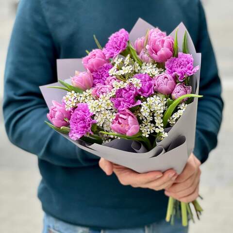 Delicate bouuquet «Violet Smile», Flowers: Dianthus, Chamelaucium, Tulip pion-shaped