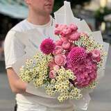 Photo of Airy bouquet with tanacetum «Olga's Smile»