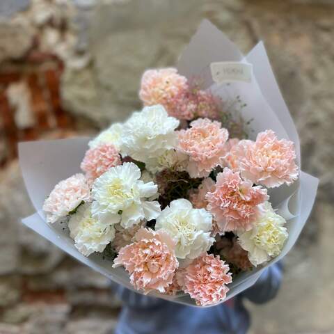 Bouquet «Peach Cappuccino», Flowers: Dianthus, Cotinus