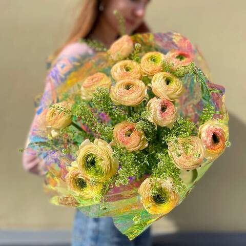 Bouquet «Cheerful Mood», Flowers: Ranunculus, Thlaspi