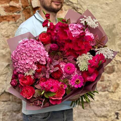 Incredible bouquet with rich shades «Cherry Madness», Flowers: Hydrangea, Gladiolus, Peony Spray Rose, Rubus Idaeus, Zinnia, Pion-shaped rose, Daucus