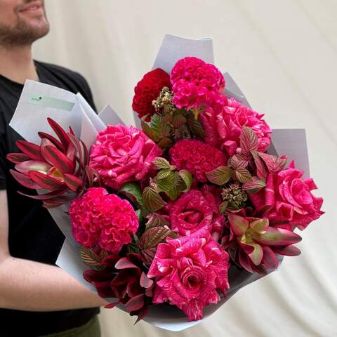 Rich bright bouquet «Raspberry Jazz», Flowers: Celosia, Rose, Leucadendron, Rubus Idaeus