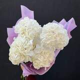 Photo of 5 hydrangeas in a bouquet «Snow-white hydrangea»