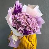 Photo of 35 lavender roses «Memory Lane» with lagurus