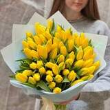Photo of Bouquet of 65 yellow tulips «Sunset»