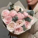 Photo of 11 Tsumugi peony roses with eucalyptus in a bouquet «Exquisite Gift»