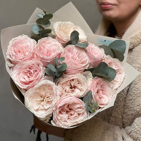 11 Tsumugi peony roses with eucalyptus in a bouquet «Exquisite Gift», Flowers: Pion-shaped rose of Tsumugi variety - 11 pcs., Eucalyptus