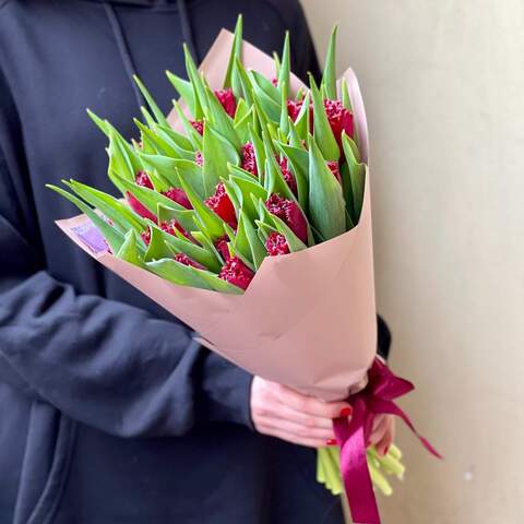 Photo of Bouquet of 25 crisp tulips