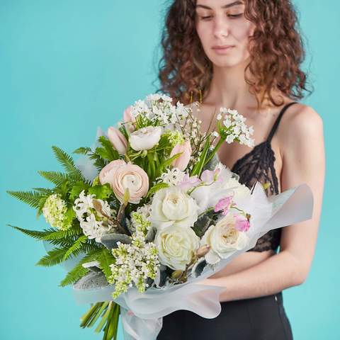 Photo of Bouquet «Delicate flowers»