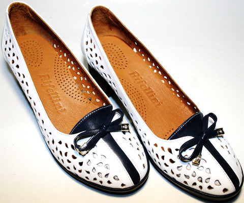 Белые туфли кожаные женские. Летние туфли с перфорацией Rifellini Rovigo - White blue 36-й размер.