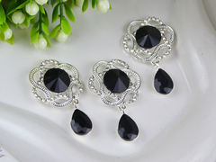 Круглий камінь в срібній оправі з підвіскою Чорний