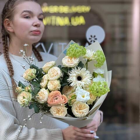 Photo of Delicate bouquet with a spring mood «Light Lace»