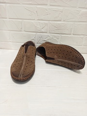 Коричневые  слипоны летние мужские туфли с перфорацией Luciano Bellini S314
