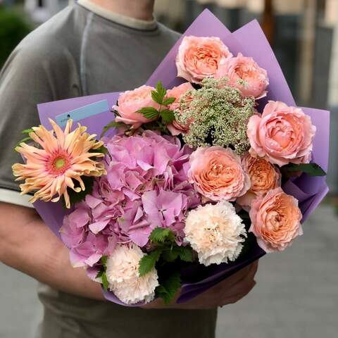 Photo of Sweet delicate bouquet with hydrangea and gerberas «Peach cruchon»