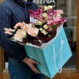 Photo of Mysterious warm bouquet with peony roses and Japanese ranunculi «Streets of the city»