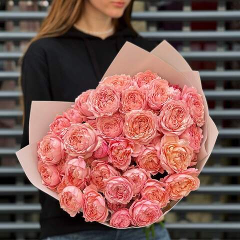 Bouquet of 13 bush peony roses «Romantic Rose», Flowers: Pion-shaped rose