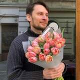 Photo of 25 premium Etched Salmon peony shaped tulips in a bouquet «Bright Touch»