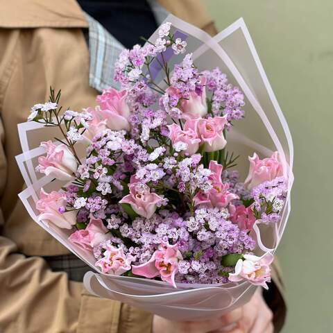 Букет «Ароматные капельки», Цветы: Тюльпан, Хамелациум