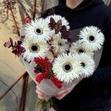 Photo of Interesting bouquet with gerberas «Silver Web»