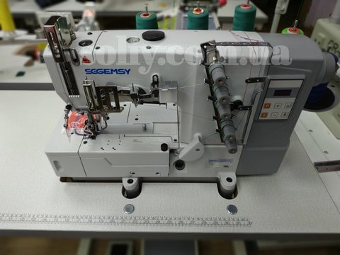 Плоскошовна промислова машина зі вбудованим сервомотором і блоком керування Gemsy GEM 5501АE-02DN (5,6 мм) | Soliy.com.ua
