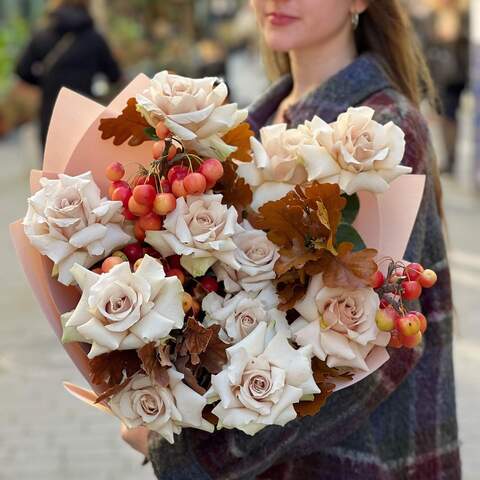 Bouquet «Autumn gifts», Flowers: Rose