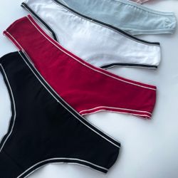 Стрінги з окантовкою