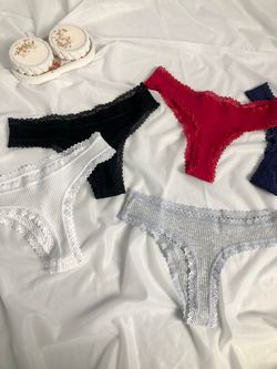 Стрінги з сердечками