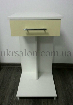 Столик Queen для експрес-манікюру