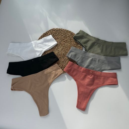 Набір із 6 трусиків