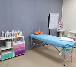 Косметологічний візок Atika ekonom