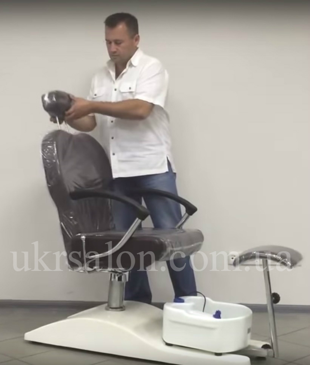 Крісло педикюрне 105А з гідромасажною ванною