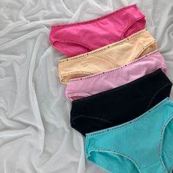 Сліпи с написом по краях