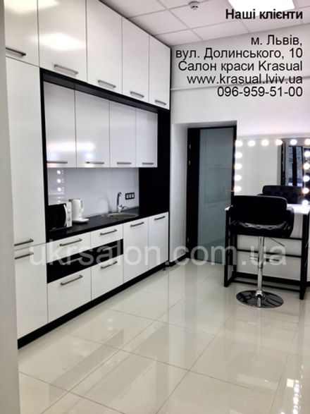 Фото 5 інтер'єру салону краси Krasual