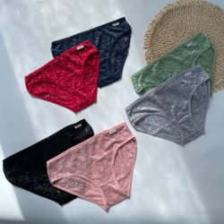 Сліпи мереживні спереду, в рубчик ззаду