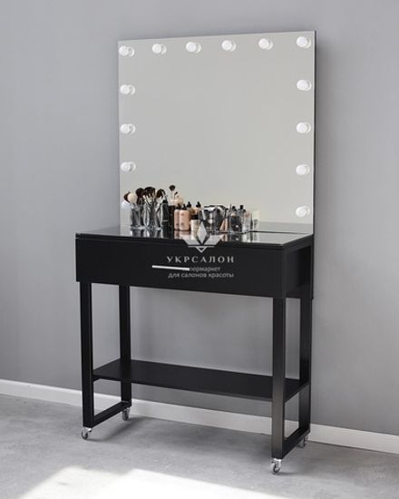 Рабочее место парикмахера Capri