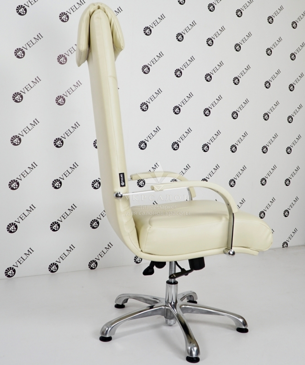 Педикюрное кресло Aramis