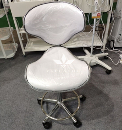 Стульчик мастера со спинкой 0851