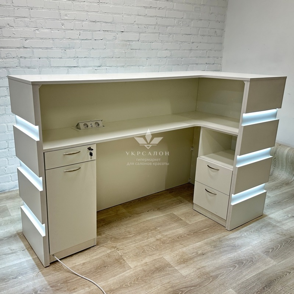 Стойка администратора угловая PEC-18