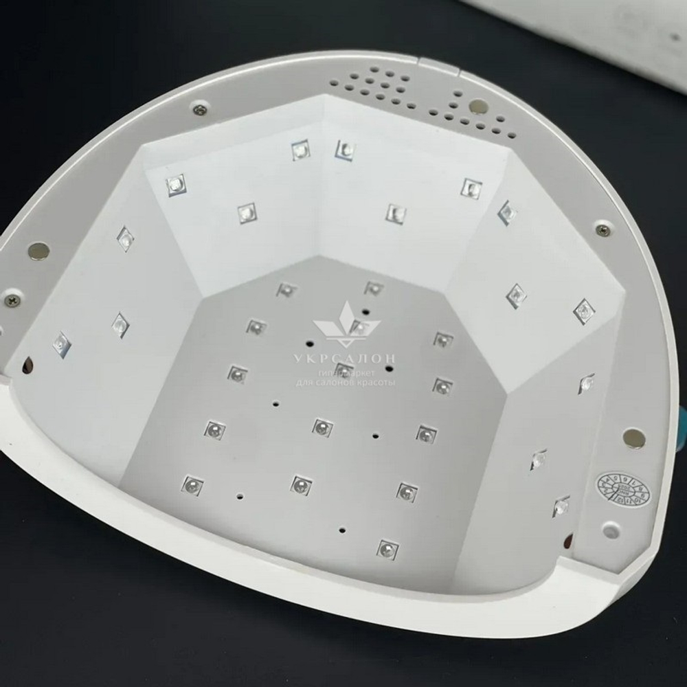 Лампа для маникюра SmartUV N1